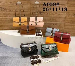 Sleek Fav Handbag