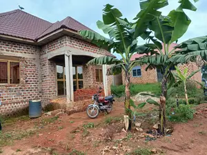 3bdrm House in Bulenga Buloba, Division A for sale