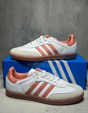 Classic Adidas Samba Low Sneakers in Stock