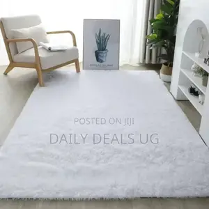 White Center Carpet