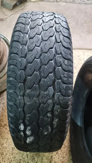 255/70r15 Foreign Used Unlop Made in Japan