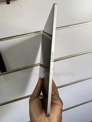 Apple iPad Pro 12.9 (2021) 128 GB Silver