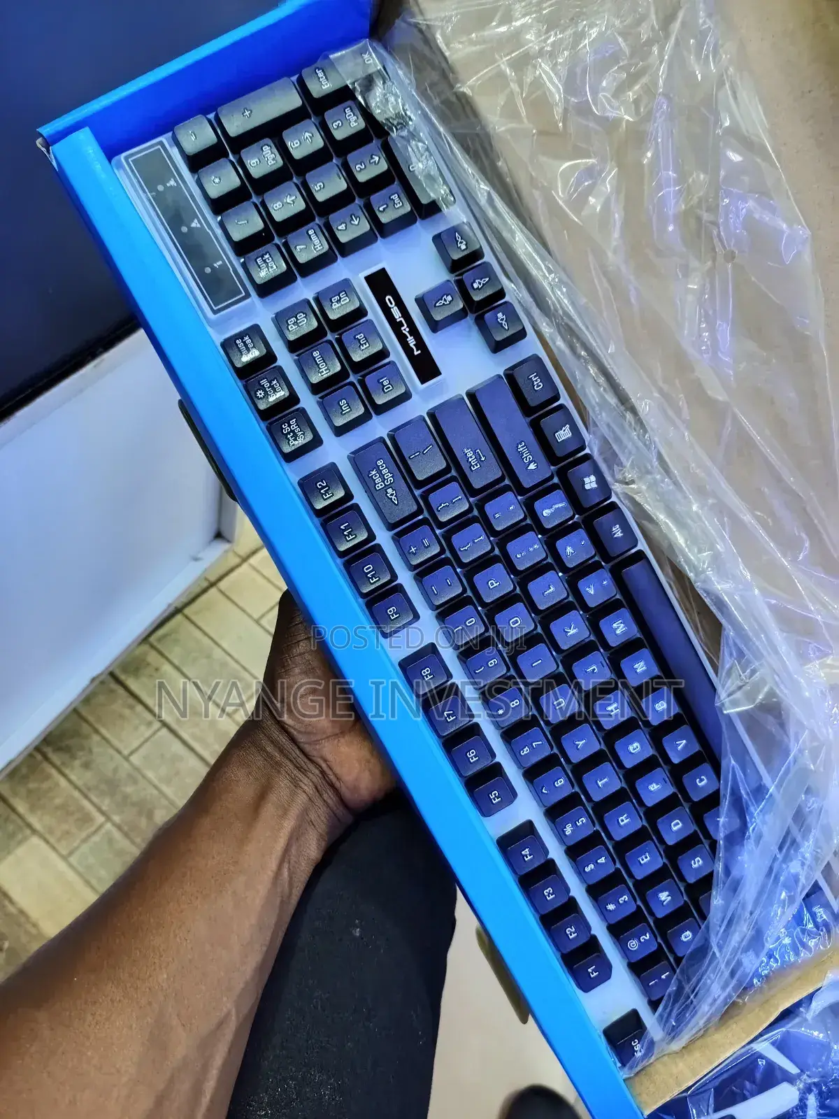 Classic Desktop USB Keyboard and Mouse Kit.