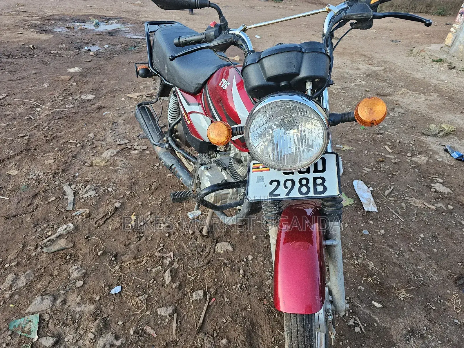 TVS HLX 125 2024 Red