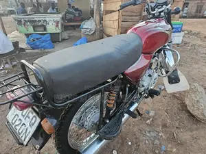 Bajaj Boxer 2023 Red