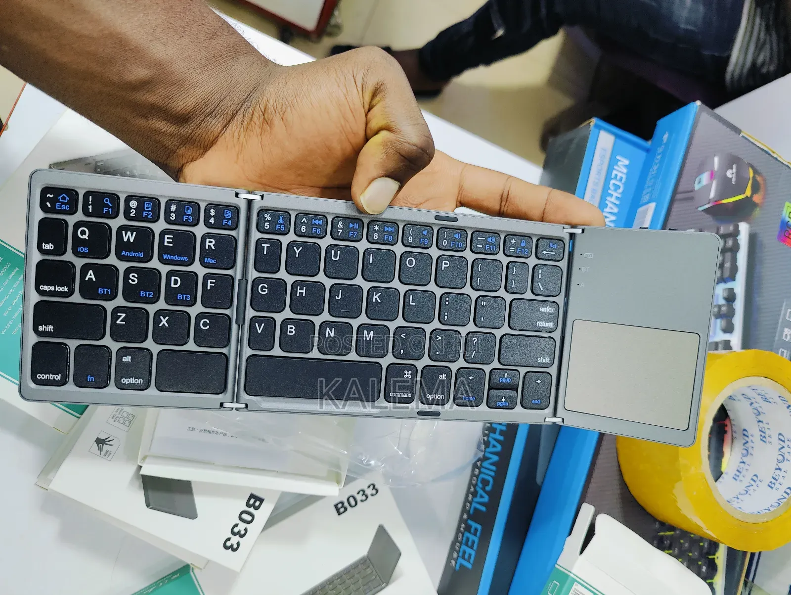 Foldable Mini Wireless Keyboard