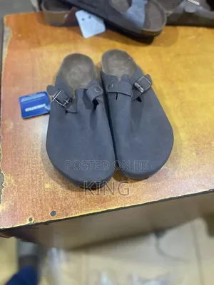 Solid Birkenstock Open Sandles
