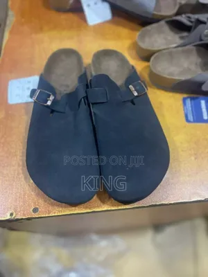 Capable Birkenstock Open Sandles