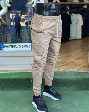 Amor Cargo Pants. (Men)