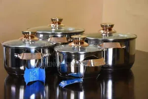 France Hoffarover 8 Pieces Cookware Set