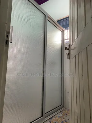 Slidding Bathroom Divider Kireka