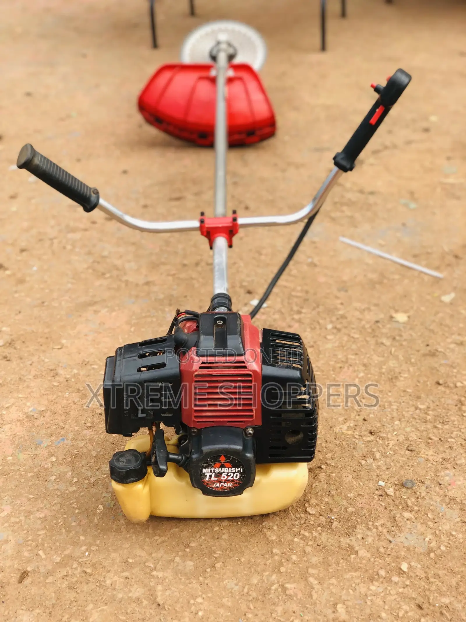 Perfect Grass/Bush Master/ Lawnmower 520cc