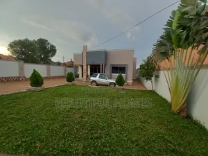 Furnished 4bdrm House in Kira for sale