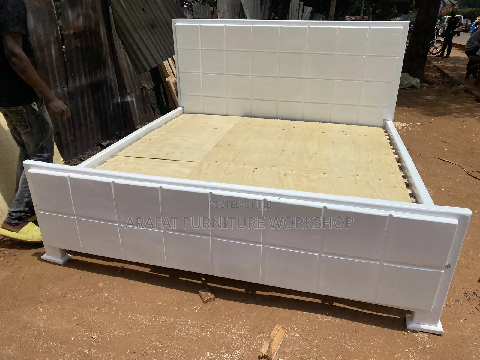Solid Tile Bed/ King Bed/ Pure Wood