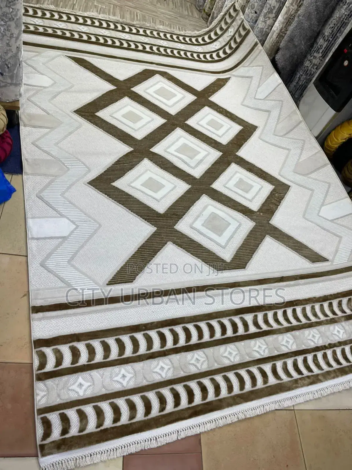 Zafar Center Carpets