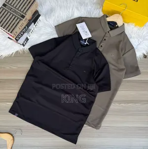 Aura Classic Collar T-Shirt