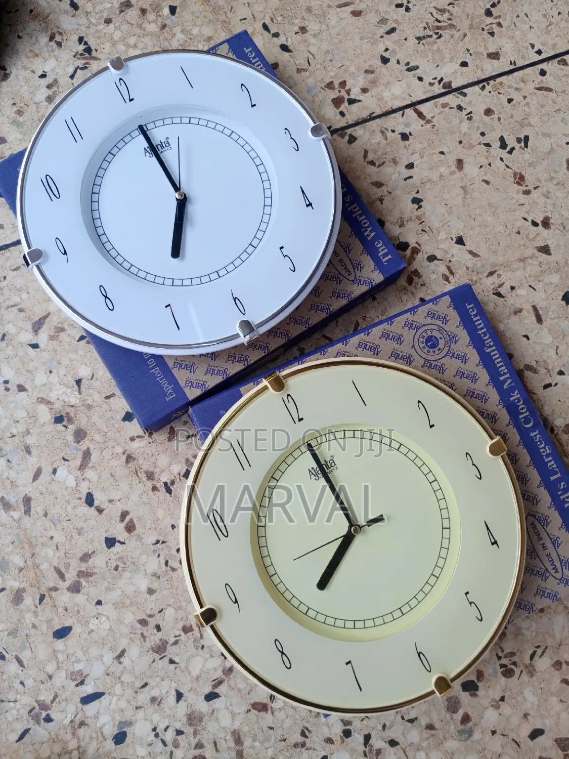 Ajata Portable Wall Clock