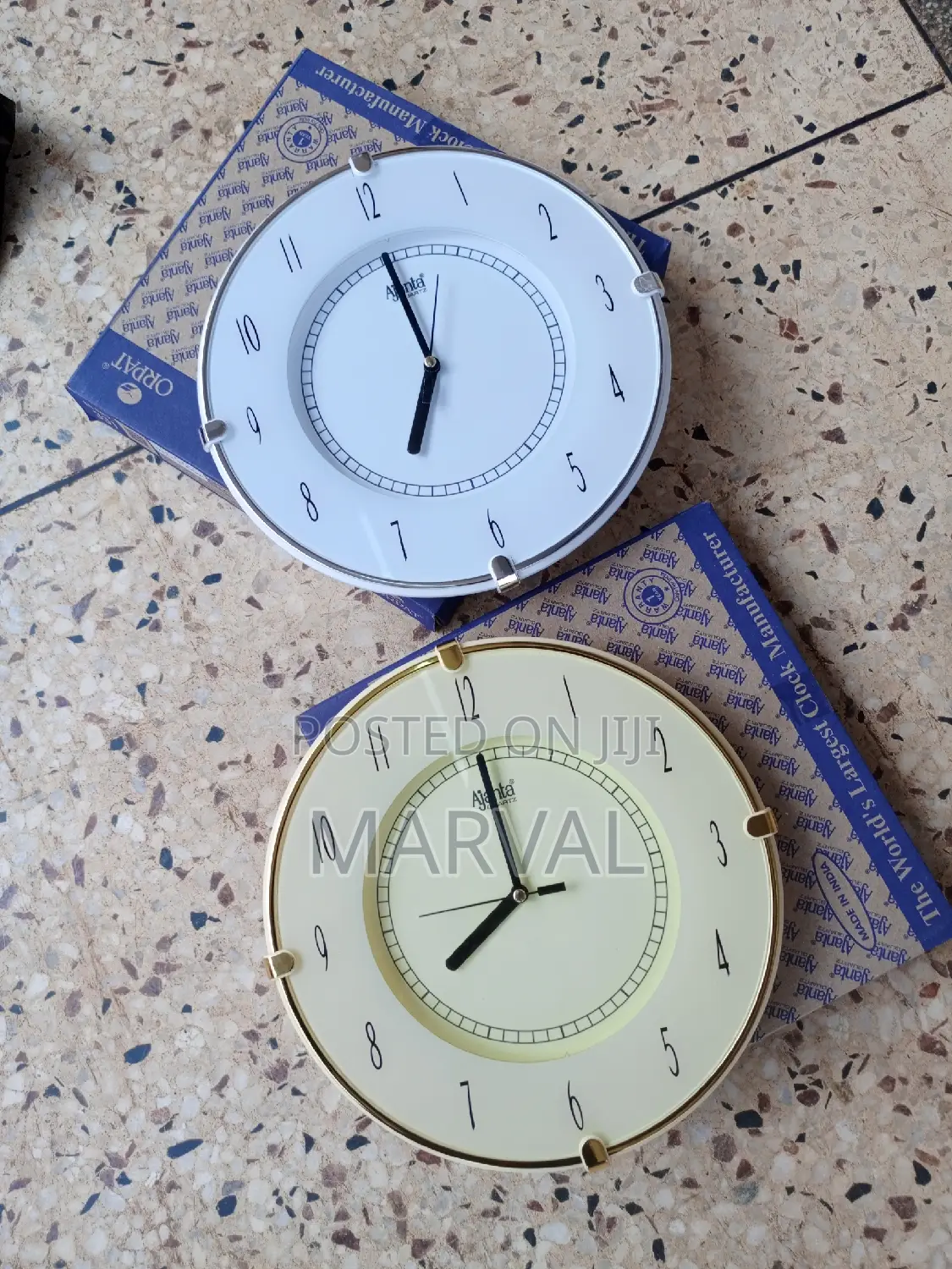 Ajata Portable Wall Clock