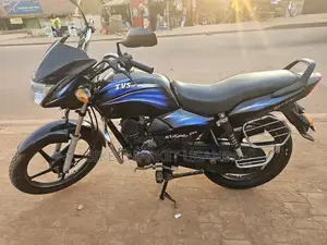 TVS HLX 125 2017 Red