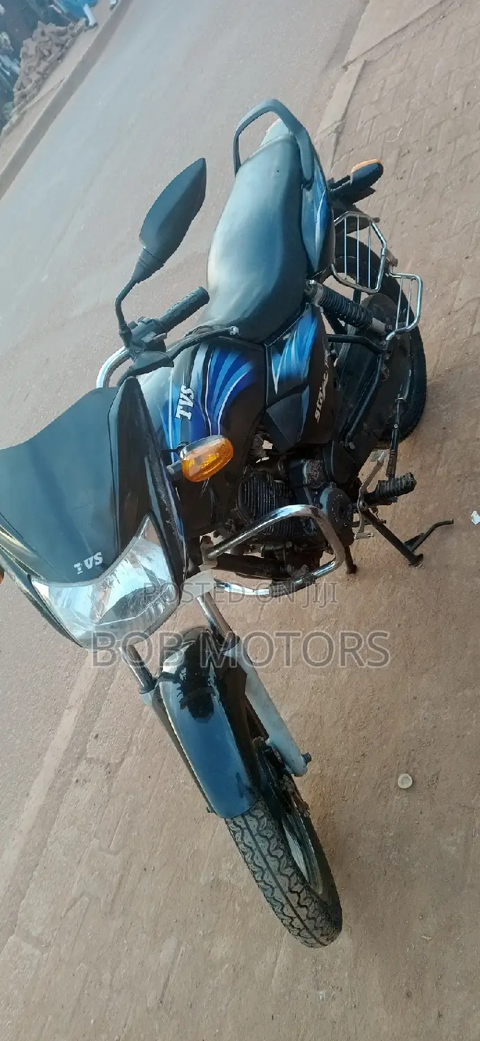 TVS HLX Plus ES 2021 Black