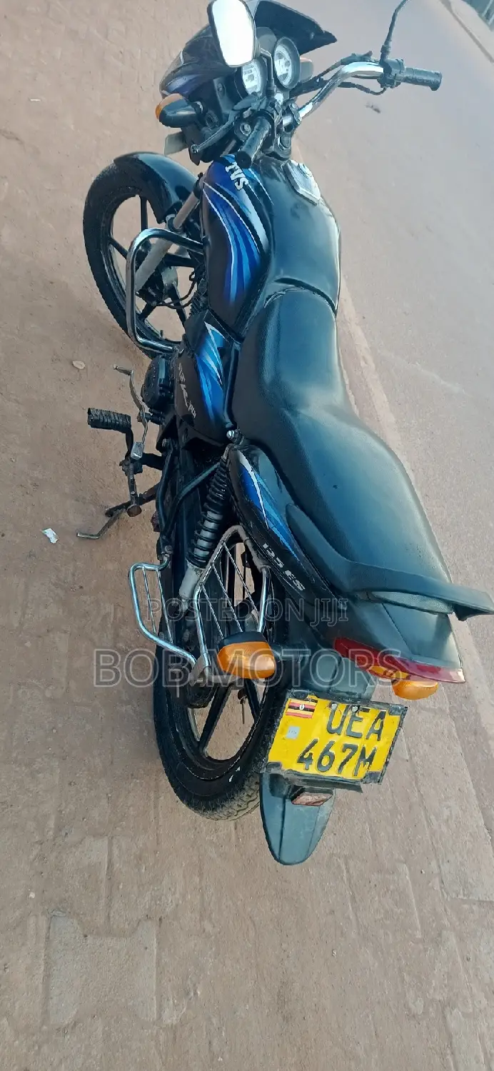 TVS HLX Plus ES 2021 Black