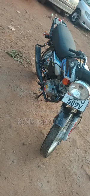TVS HLX 125 2021 Black
