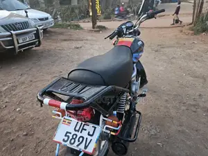 TVS HLX 125 2022 Black