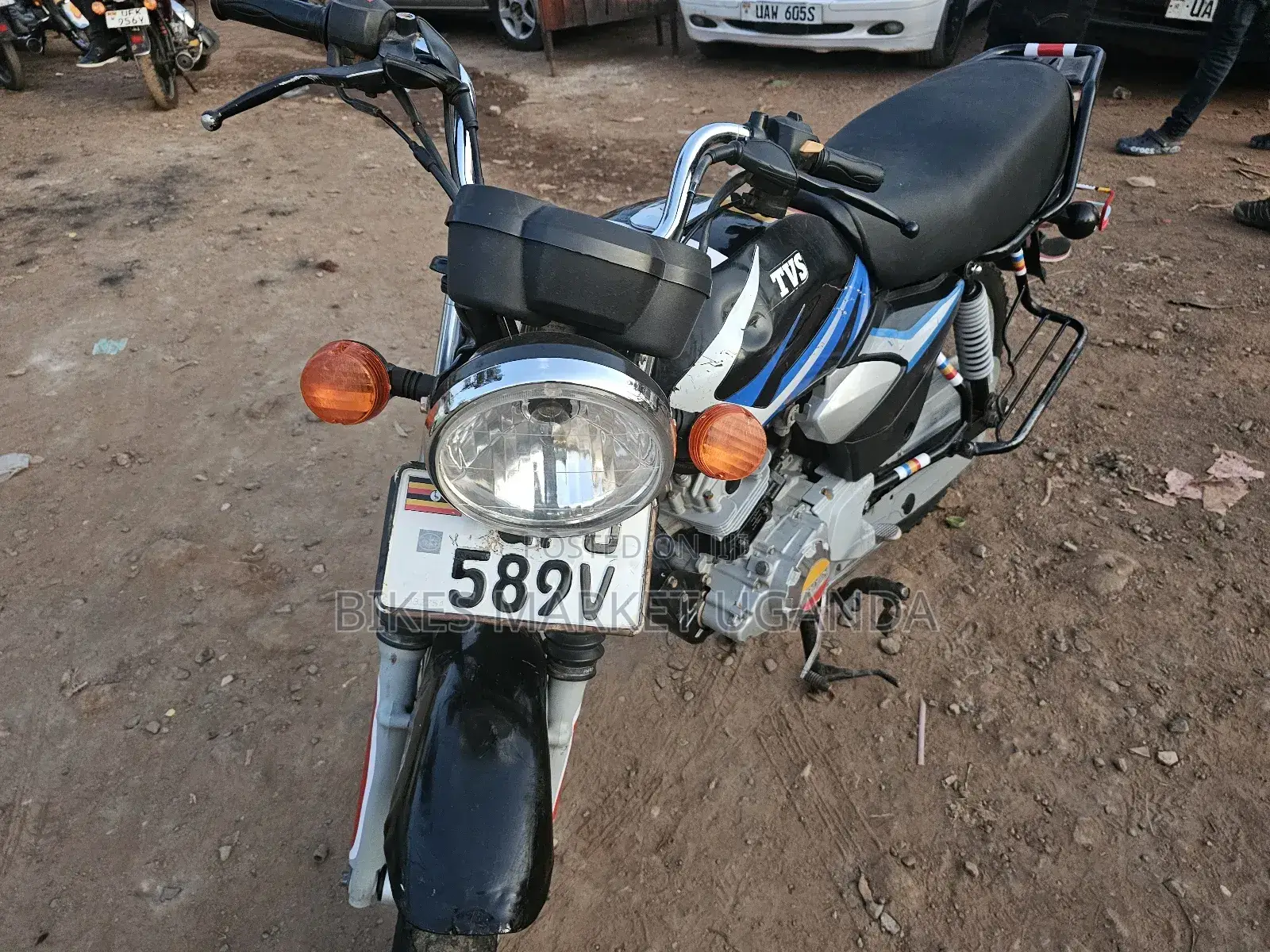 TVS HLX 125 2022 Black