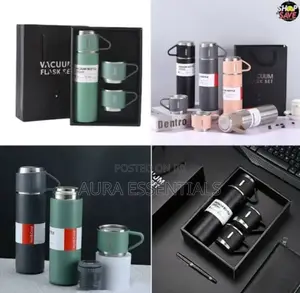Vacuum Flask Set With 3 Cups