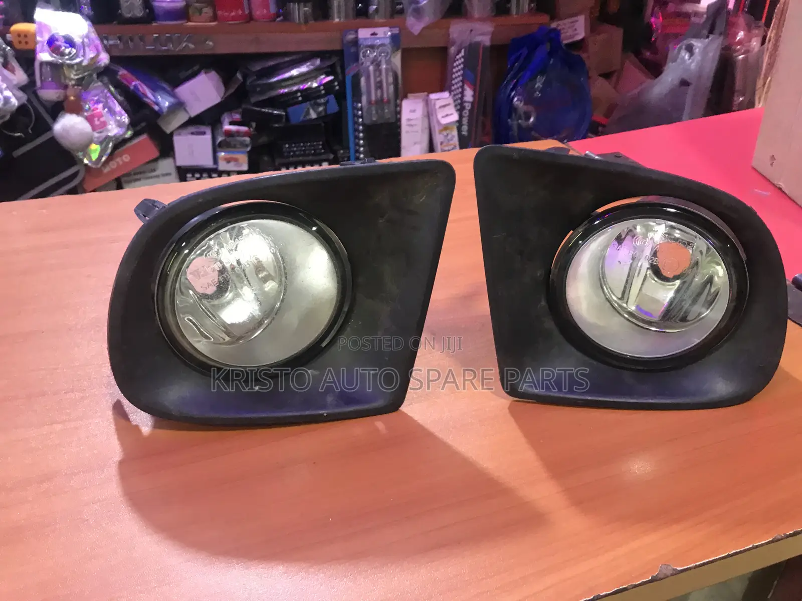 Fog Lights and Covers for Sienta