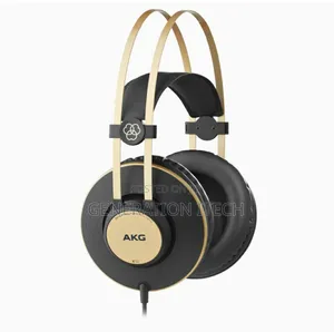AKG High Performance Closed-Back Monitoring Headphones