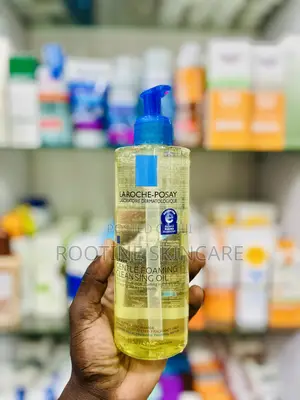 La Roche Posay Lipikar Ap+ Gentle Foaming Cleanser for Face