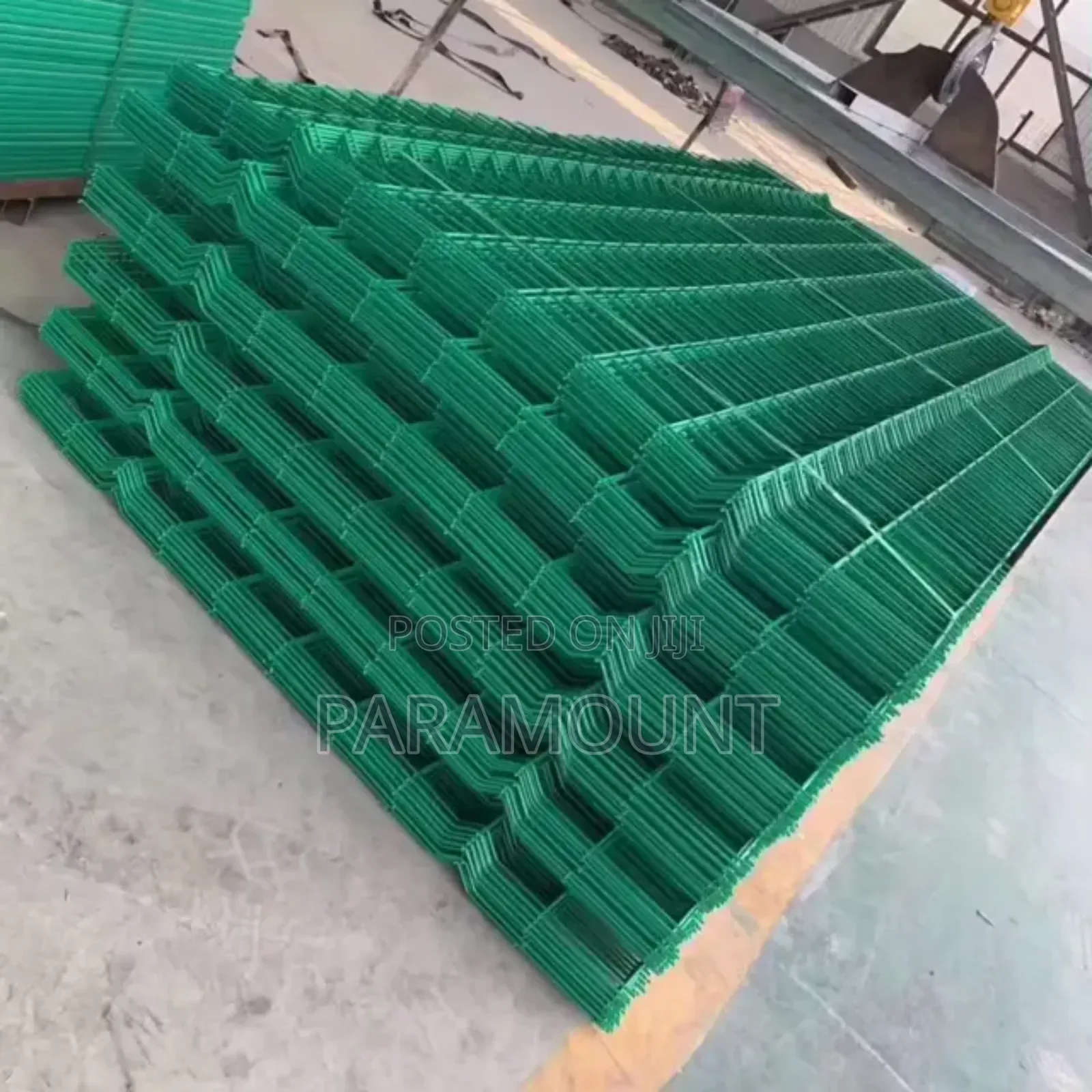 Curved Wire Mesh Fence Panel (2.5mx2.5m)