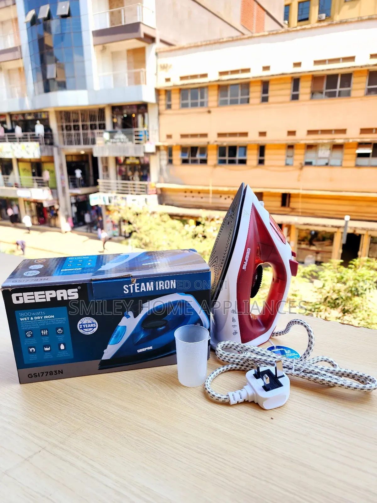 Geepas Steam Iron Flat