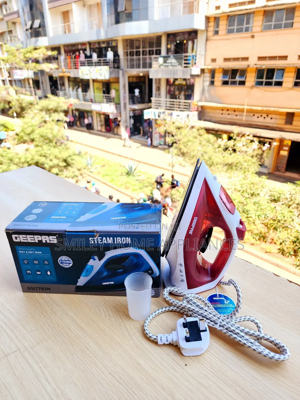 Gsi 7783N Geepas Steam Iron