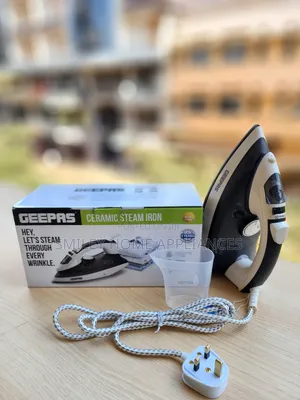 Brand New GEEPAS Steam Iron Box