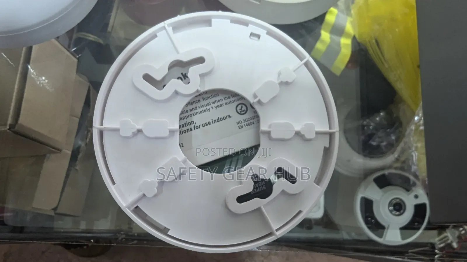 Smoke Detectors( Strong And Effective)