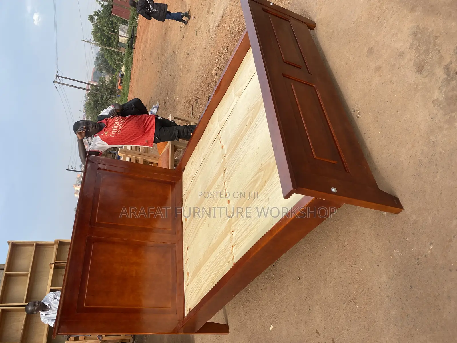 Simple Tile Bed/ Solid Bed