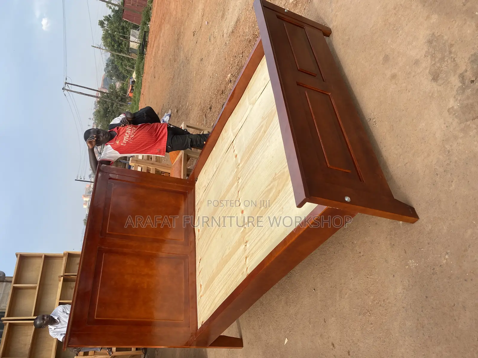 Simple Tile Bed/ Solid Bed