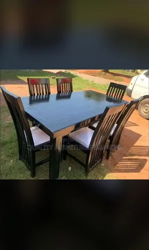 Six Sitter Dinning Table