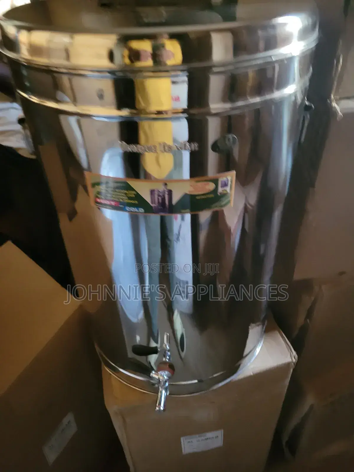 A Good Quality Double Wall Stainless Steel Tea Can 60L