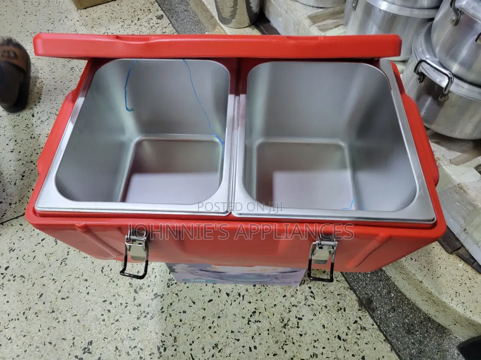 Multifunctional Food Warmer or Storage With 2 Compatiment