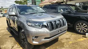 Toyota Land Cruiser Prado 2023 Beige