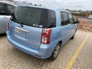 Toyota Raum 1.5 AWD 2010 Blue