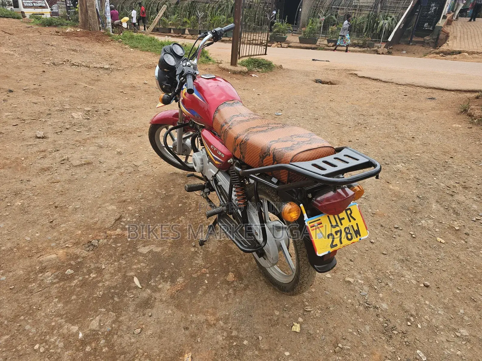 Bajaj Boxer 125 2023 Red