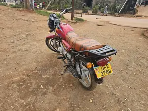 Bajaj Boxer 125 2023 Red