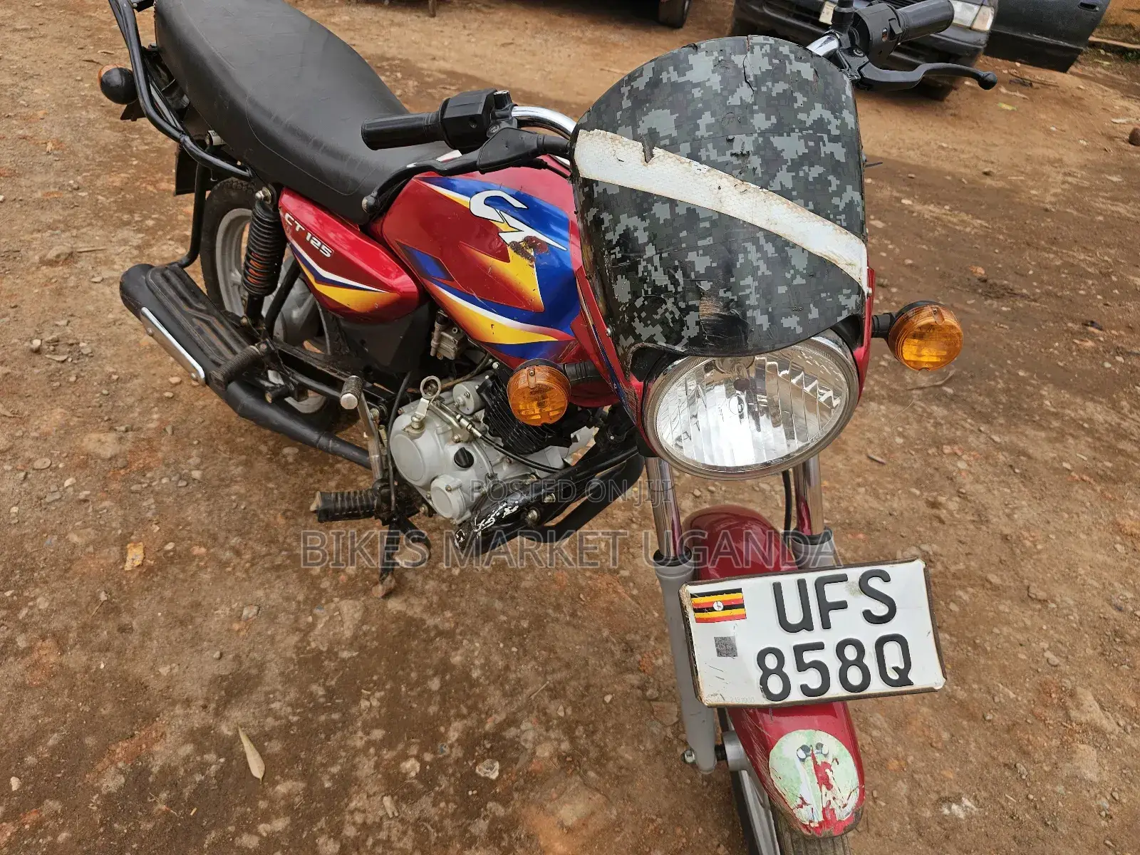 Bajaj Boxer 125 2023 Red