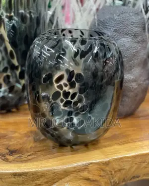 Black Tiger Decorative Flower Vase