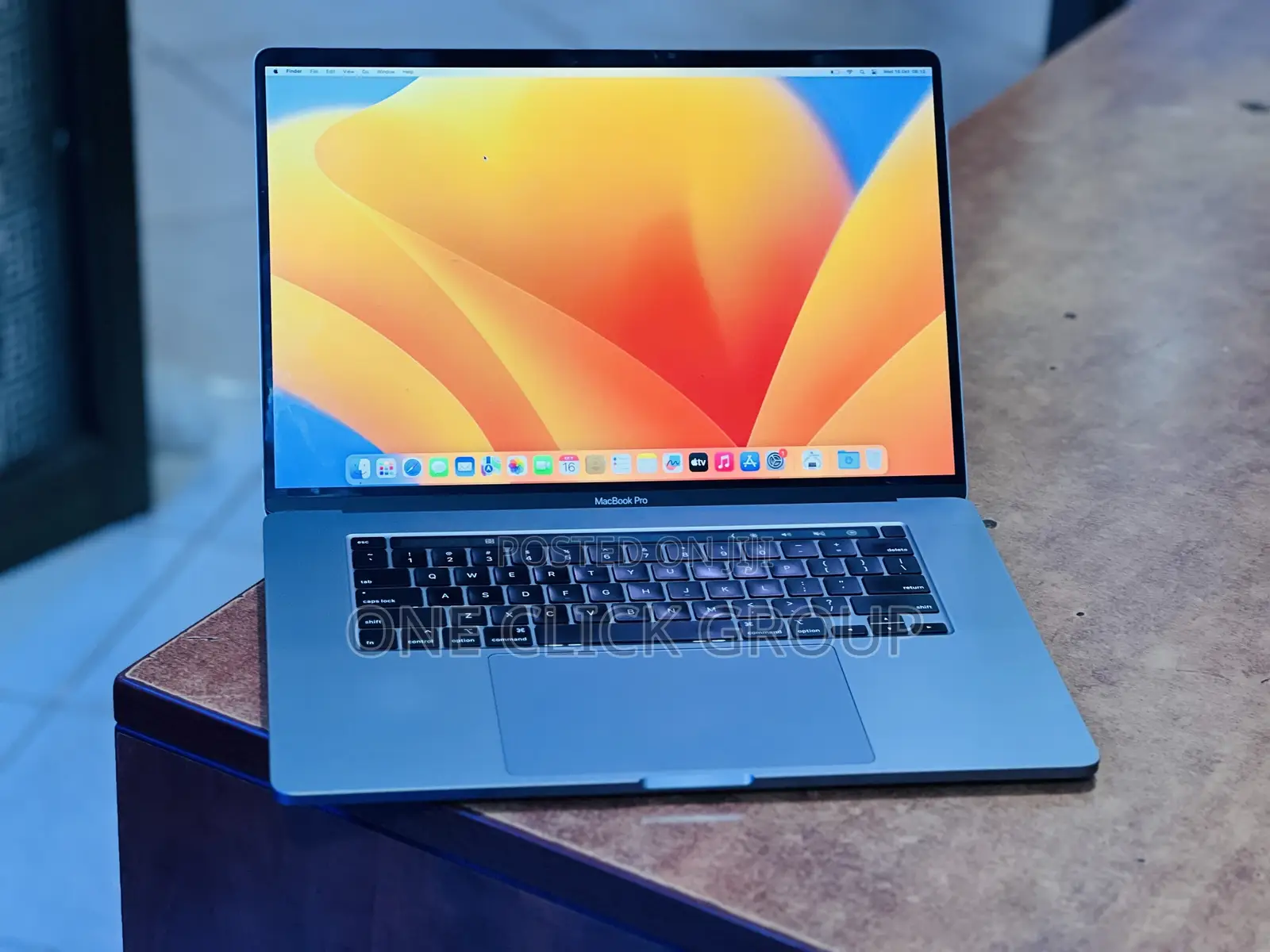 Laptop Apple MacBook Pro 2019 16GB Intel Core i7 SSHD (Hybrid) 512GB