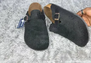 Sooth Black Birkenstock Clog